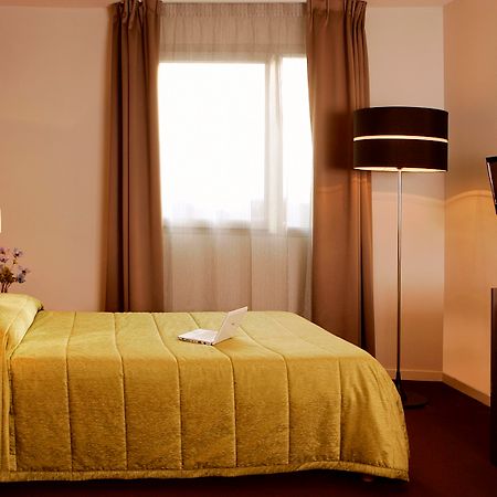 Appart'Hotel Vacanceole Paris Quai De Marne - Ex Adagio Nogent-sur-Seine Szoba fotó