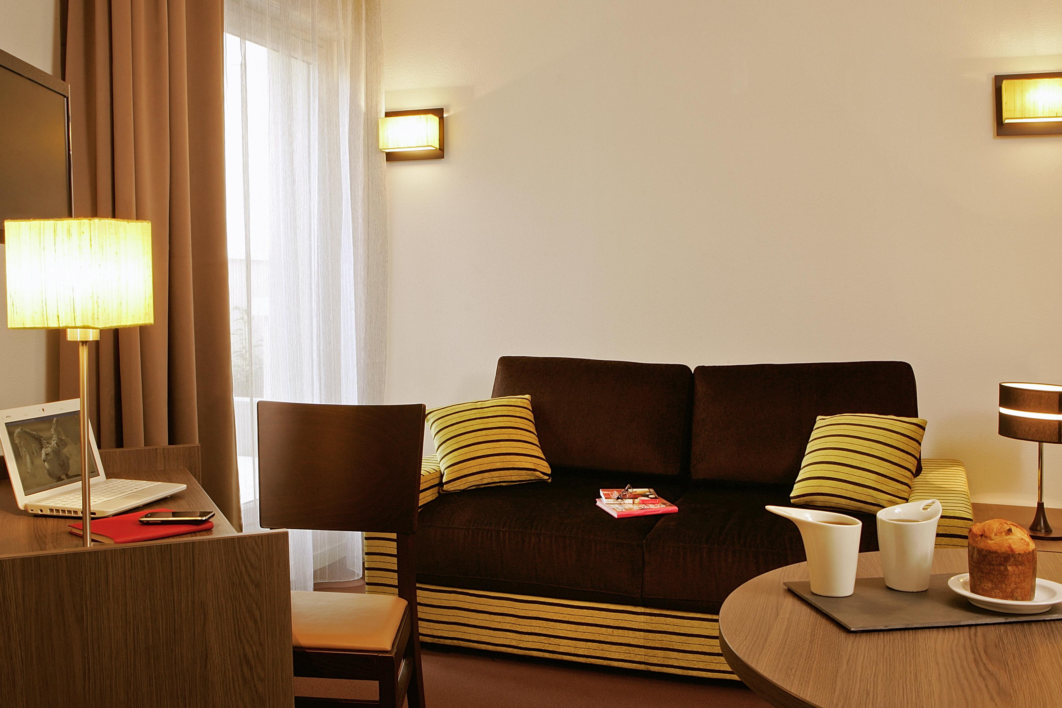 Appart'Hotel Vacanceole Paris Quai De Marne - Ex Adagio Nogent-sur-Seine Kültér fotó